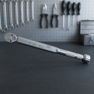 ประแจบล็อกปรับแรงบิดได้ BEST TOOL (KANON) ผลิตจากสแตนเลสเกรดอุตสาหกรรม พร้อมหัวบล็อกเปลี่ยนได้ ผลิตในญี่ปุ่น แบบ 1 ขา - Product Image 3