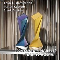 Trophée des champions en cristal de marbre doré du fabricant 2025 avec base noire grand trophée de la coupe du sport pour la compétition sportive