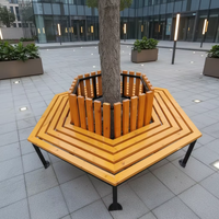 Banc d'extérieur en bois massif toutes saisons de qualité supérieure avec diamètre personnalisable pour centres commerciaux et aménagement paysager - Vente en gros