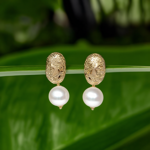 Pendientes de Moda con Perlas, Chapados en Oro PVD, Acero Inoxidable 316L, Diseño de Gota de Perla, Resistentes y Sostenibles - Product Image 3