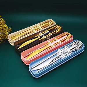 Juego de <span class=keywords><strong>cubiertos</strong></span> de viaje portátil de 4 piezas Juego de utensilios de camping de acero inoxidable con <span class=keywords><strong>estuche</strong></span> y bolsa - Product Image 6