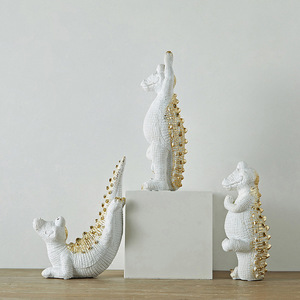 Yoga Crocodile Figurine Resin Ornament Home Decor Living Room Desktop Craft Artistic Animal Shape - Product Image 4