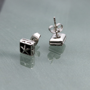 yunnique Stainless Steel <b>Small</b> Square <b>Stud</b> <b>Earrings</b> Star Pattern Retro Korean Style Fashion Jewelry - Product Image 3