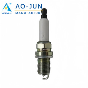 Pfr7s8eg 1675หัวเทียนหัวเทียนหัวเทียน Iridium สำหรับ A4 Audi A5 2.0 Volkswagen Golf Passat เครื่องยนต์เบนซิน - Product Image 1