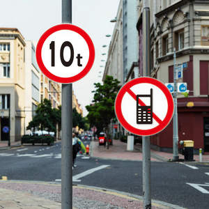 لافتة دائرية من الألومنيوم، مناسبة لإشارات تحديد السرعة على الطرق، مثل: 'ممنوع استخدام البوق'، 'حد الارتفاع'، 'حد العرض' - Product Image 4