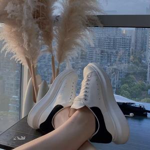 <span class=keywords><strong>Sneakers</strong></span> Oversize di Lusso di Alta Qualità MccQqneeus per Uomo e <span class=keywords><strong>Donna</strong></span>, Scarpe Casual <span class=keywords><strong>in</strong></span> <span class=keywords><strong>Pelle</strong></span> con Suola Ammortizzata e Stile Elegante - Product Image 4