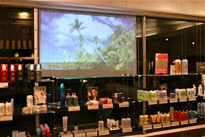 ฟิล์มฉายภาพด้านหลังใส3D ความละเอียดสูงโปรเจคเตอร์โฮโลแกรมวิเศษหลายสีจอแสดงผลในร่มเพื่อสิ่งแวดล้อมในที่มืด - Product Image 4