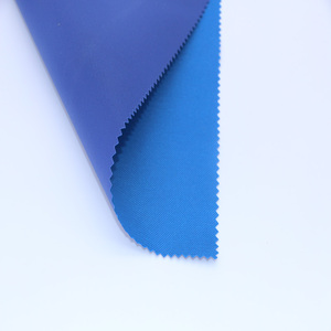 100% polyester ignifuge imperméable taffetas tissu ignifuge style uni teint motif enduit extérieur parapluie tapisserie d'ameublement - Product Image 1