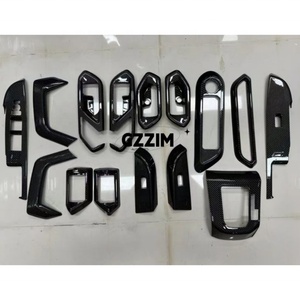 Accessoires intérieurs de voiture, pièces automobiles, garniture de décoration en fibre de carbone pour Toyota Razie - Product Image 1