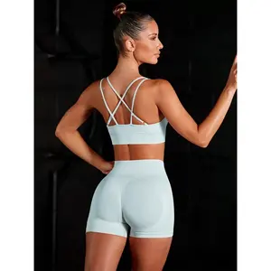 Ensemble de sport d'été avec haut et short push-up, polyamide/élasthanne hautement élastique, séchage rapide, bleu brume - Product Image 3