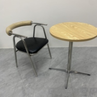 Chaise de salle à manger en acier inoxydable de style industriel Mobilier de maison en métal durable pour les tables de restaurant, les hôtels et le salon