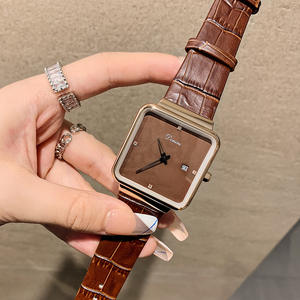 Montre pour femme de style vintage, bracelet en cuir véritable, montre calendrier simple et élégante. - Product Image 4