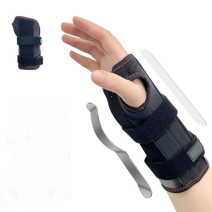 Attelle de <span class=keywords><strong>poignet</strong></span> réglable en néoprène avec fermeture auto-agrippante pour tenosynovite, syndrome du <span class=keywords><strong>canal</strong></span> <span class=keywords><strong>carpien</strong></span>, tendinite, entorses, fracture - Modèle classique - Product Image 5