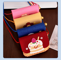 Sac à bandoulière bricolage pour enfants, kit de matériel cousu à la main, cadeau en tissu non tissé pour parents et enfants de la maternelle, porte-monnaie fait maison