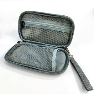 Étui de voyage portable en nylon durable avec fermeture éclair pour accessoires électroniques, grande capacité, pour batterie externe, gris, sac souple pour USB - Product Image 6