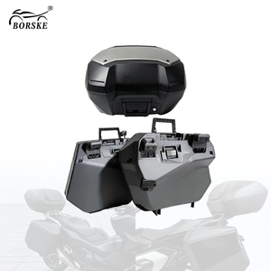 Set di 2 Bauletti Laterali per Moto in PP, Impermeabili, Antiurto, con Sgancio Rapido, per Trasporto Bagagli - Product Image 1