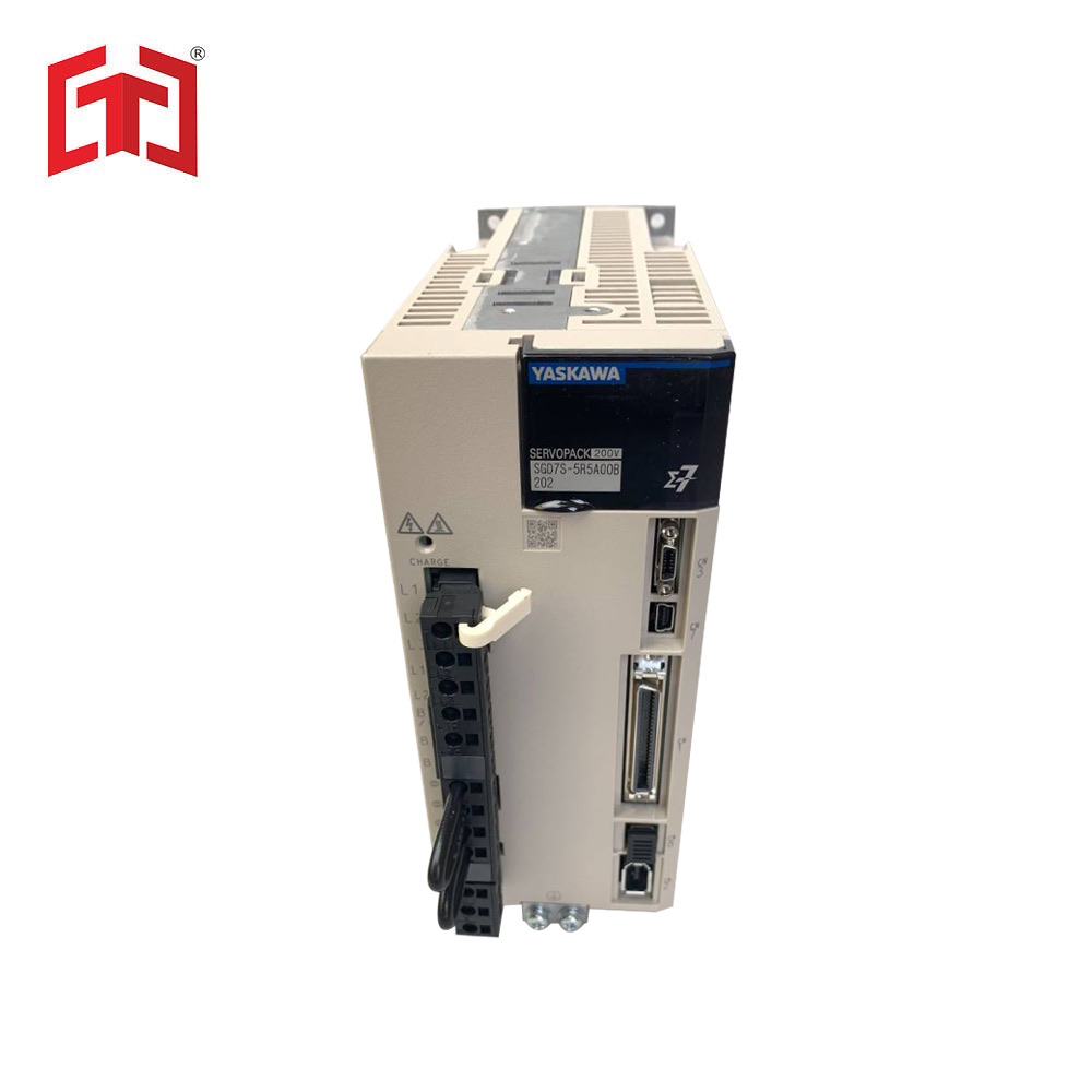 Yaskawa Servo Driver +motor SGD7S -7R6A00B202 (old) /SGDXS