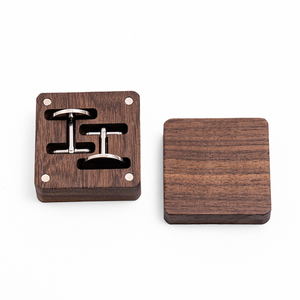 Set di <span class=keywords><strong>gemelli</strong></span> Vintage Mini 45mm da viaggio in legno naturale <span class=keywords><strong>per</strong></span> un paio - Product Image 1