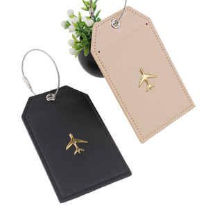 <span class=keywords><strong>Étiquette</strong></span> de <span class=keywords><strong>bagage</strong></span> de voyage en PU avec logo personnalisé de haute qualité <span class=keywords><strong>Étiquette</strong></span>s de nom et de carte d'identité en cuir personnalisées à la mode en gros - Product Image 2