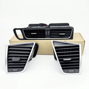 แผงช่องแอร์ Audi Q5 รุ่น 8R1820901 ช่องแอร์คอนโซลกลางแผงหน้าปัด  อะไหล่พลาสติก - Product Image 1