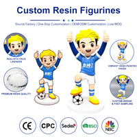 Figurine en résine personnalisée, garçon footballeur anime en tenue bleue, peinte à la main, objet de collection pour vitrine de trophées de club sportif