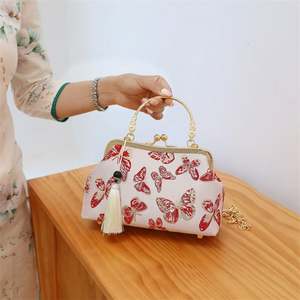 Вечерние сумочки-клатчи 2025 года с жемчужной вышивкой и цветочным узором, роскошные женские сумки для свадьбы в китайском стиле, блестящие - Product Image 5