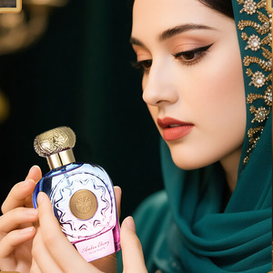 <span class=keywords><strong>Profumo</strong></span> da uomo di lusso nero di alta gamma, best-seller, di nicchia, arabo, per il commercio estero, con note di <span class=keywords><strong>ambra</strong></span> e oud, per Dubai e il Medio Oriente - Product Image 4