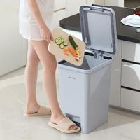 Poubelle de rangement carrée 20L à pédale et couvercle rabattable en PP pour usage domestique, design moderne et luxueux, modèle écologique 504