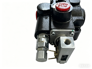 Control Hidráulico de 100 LPM, 1 o 2/3 Vías, 25 MPA RD5000, 5100, 5200 para Maquinaria Agrícola Industrial - Product Image 1