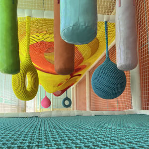 Parcours d'obstacles et balançoire en filet arc-en-ciel commercial pour aire <span class=keywords><strong>de</strong></span> jeux extérieure et parc <span class=keywords><strong>à</strong></span> thème - Product Image 4