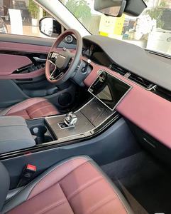 Land Rover Range Rover <span class=keywords><strong>Evoque</strong></span> Sport 2025, hybride léger 48V, blanc, <span class=keywords><strong>SUV</strong></span> intermédiaire 5 portes, capacité 5 places, 229 km/h, véhicule à énergie nouvelle - Product Image 4