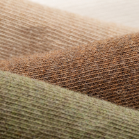 Vente en gros de chaussettes en coton biologique pour hommes avec logo personnalisé, faible MOQ, durables
