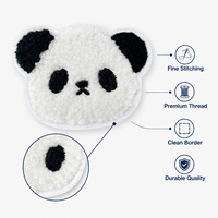 Parches de chenilla de panda lindos listos para enviar, insignias de animales kawaii al por mayor en stock, apliques termoadhesivos de oso blanco y negro para bolsos