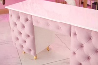 Table de manucure en velours rose de luxe avec plateau en marbre