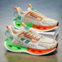 Sepatu Sneakers Kasual Baru untuk Remaja Pria, Harga Grosir, Ringan, Sol Empuk, Ultra Ringan, Peredam Guncangan, Sepatu Lari Trendy untuk Pelajar