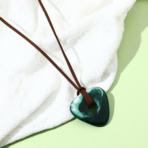 Colgante de llave de <span class=keywords><strong>piedra</strong></span> Cadena de cuerda hecha a mano disfraz de Cosplay Laika libélula joyería collar la <span class=keywords><strong>piedra</strong></span> visible de Coraline llavero - Product Image 5