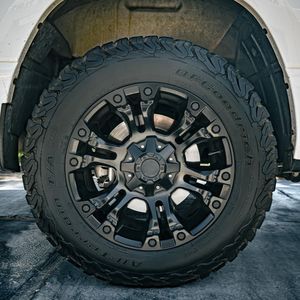 Cerchi in Lega D560 Stile Vapor <span class=keywords><strong>per</strong></span> Fuoristrada 17x9 18x9 ET0 Nero Opaco 6x139.7 <span class=keywords><strong>per</strong></span> <span class=keywords><strong>Camion</strong></span> e SUV - Product Image 3
