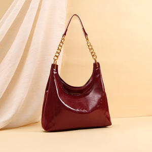 Bolso de Mano para Mujer de Gran Capacidad, Estilo Vintage 2025, Color Rojo, para Bodas, Nuevas Bodas, Año Nuevo, Bolso de Hombro - Product Image 4