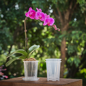 Pots de fleurs en plastique transparent avec trou de drainage pour orchidées et plantes d'intérieur, design circulaire, style minimaliste, utilisation sur bureau - Product Image 3
