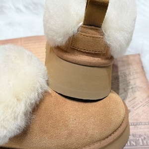 Botas de Nieve de Diseño de Lujo para Mujer, Tendencia 2025, Modernas, Cálidas, de Lana de Oveja, Térmicas, Cómodas, con Suela Gruesa de Goma - Product Image 6