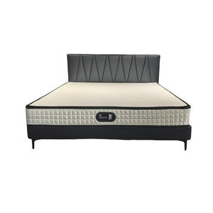 <span class=keywords><strong>Lit</strong></span> moderne en similicuir noir avec tête <span class=keywords><strong>de</strong></span> <span class=keywords><strong>lit</strong></span> rembourrée Cadre <span class=keywords><strong>de</strong></span> <span class=keywords><strong>lit</strong></span> en <span class=keywords><strong>bois</strong></span> massif <span class=keywords><strong>de</strong></span> taille double minimaliste pour chambre à coucher d'appartement - Product Image 5