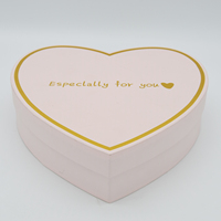 Boîtes d'emballage personnalisées pour les soins de la peau pour la Saint-Valentin Coffrets cadeaux de beauté cosmétiques Boîte en forme de coeur rose vif brillant