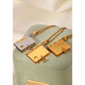 Exquisitos Collares de Cadena de Acero Inoxidable con Colgante <span class=keywords><strong>Solitario</strong></span> de <span class=keywords><strong>Libro</strong></span>, Joyería de Moda Impermeable Bañada en Oro - Product Image 3