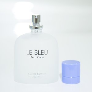<span class=keywords><strong>Perfume</strong></span> para Mujer en Envase de Vidrio Esmerilado con Tapa Cilíndrica Azul, Caja Azul Claro, Aroma Sofisticado y Duradero, Ideal para Eventos Empresariales y Nocturnos - Product Image 3