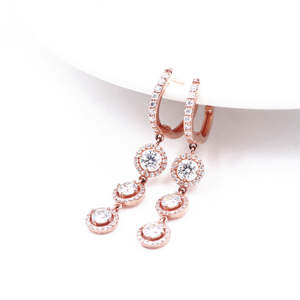 Pendientes de Plata de Ley Tianyu Gems, Chapados en Oro de 18k, Estilo Clásico, Minimalista, Geométrico, con Halo, Corte Brillante, Moissanita - Product Image 4