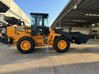 HL635L 10.3T Compact Wheel Loader 1.7m³ Bucket Loader 92kW Mesin Diesel untuk Konstruksi Front End Loader