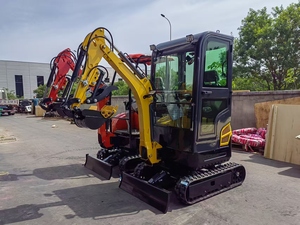 Excavadora Compacta de 1.6 Toneladas para Granja y Pequeñas Obras de Construcción, Motor Hidráulico, Garantía de 1 Año - Product Image 2