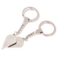 Fabrication de porte-clés en métal personnalisés, porte-clés en forme de cœur assorti pour couple, porte-clés en argent en forme de cœur fendu pour cadeau souvenir de la Saint-Valentin