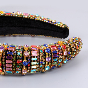 Diadema de diamantes de imitación Hua Liyu para mujer, accesorio para el cabello con cadena de metal y esponja, diseño exagerado y llamativo, tocado de moda - Product Image 4