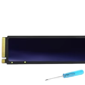 SSD Internal R900 512GB PCIe Gen3 NVMe M.2 2280 3400 MB/s Baca 2600 MB/s Tulis 3D NAND TLC untuk Desktop dan Laptop - Product Image 1